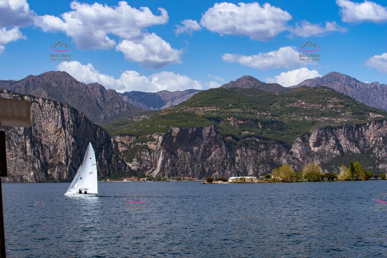 Garden Beth'S House Apartment Brenzone sul Garda Exterior foto