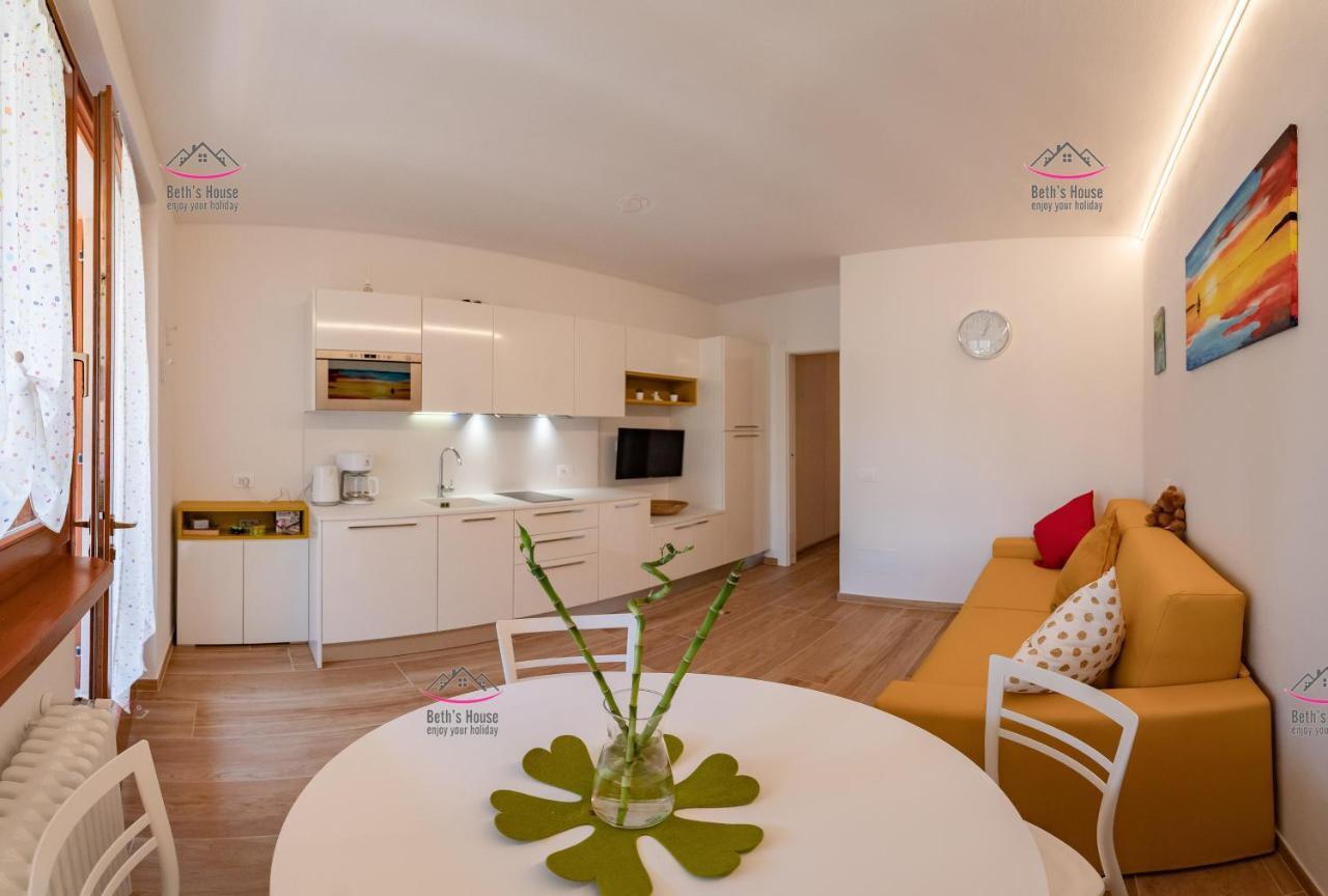 Garden Beth'S House Apartment Brenzone sul Garda Exterior foto