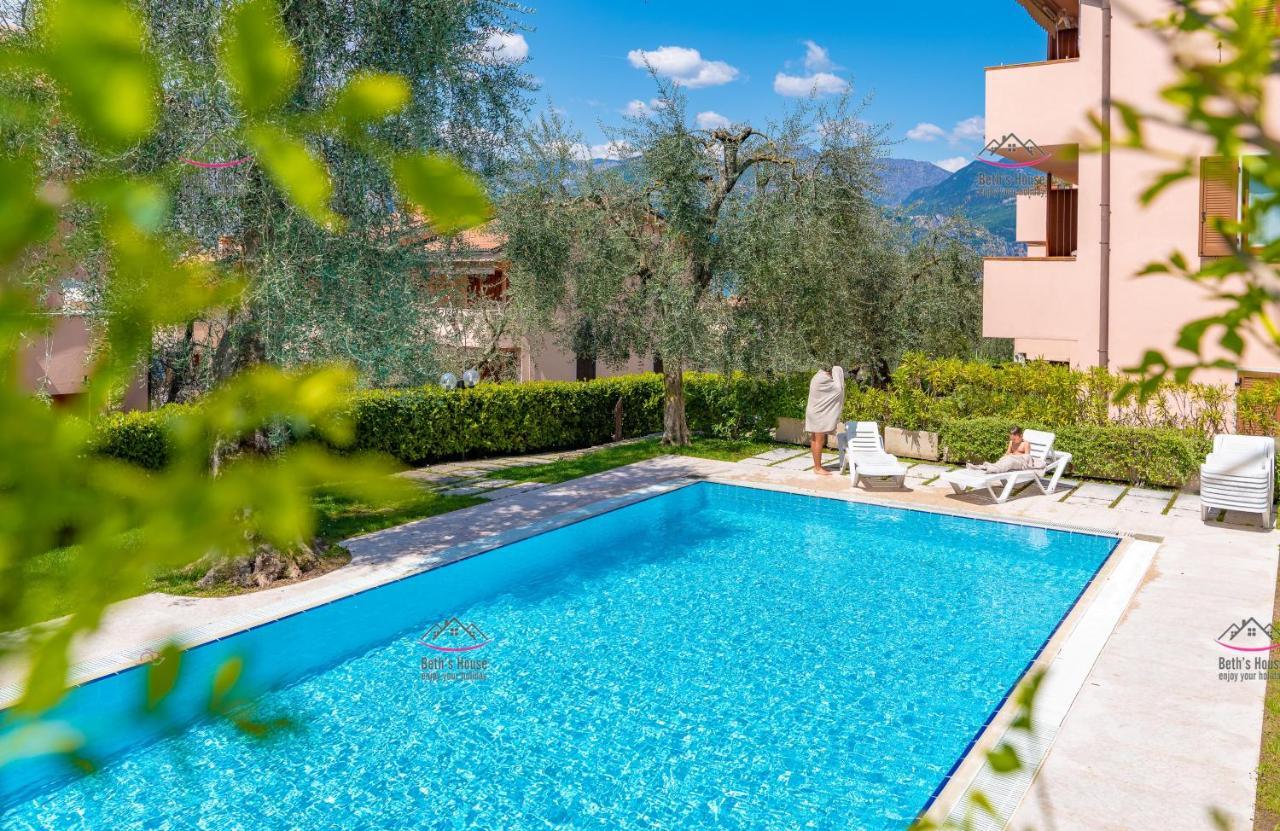 Garden Beth'S House Apartment Brenzone sul Garda Exterior foto